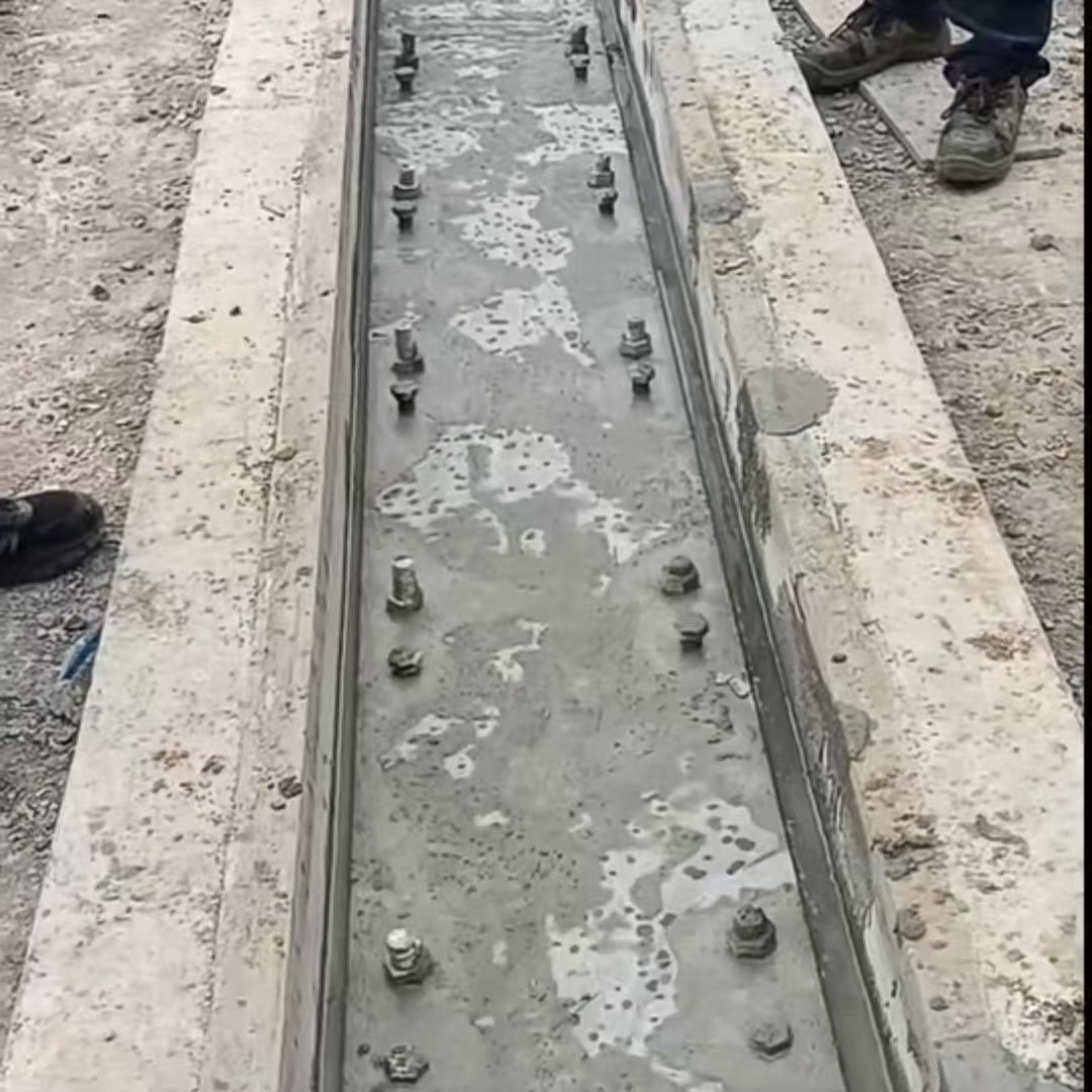 西藏环氧树脂轨道胶泥是什么？用在哪里？